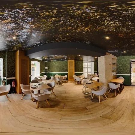 Отель Sh Ingles Boutique 4*