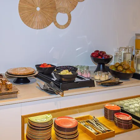 Отель Sh Ingles Boutique 4*