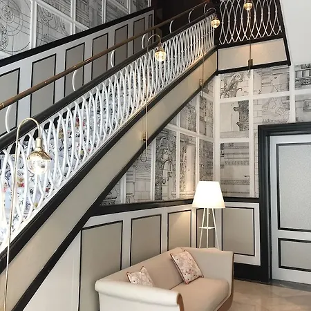 Sh Ingles Boutique Hotel