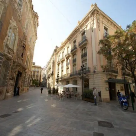 Sh Ingles Boutique Hotel 4*